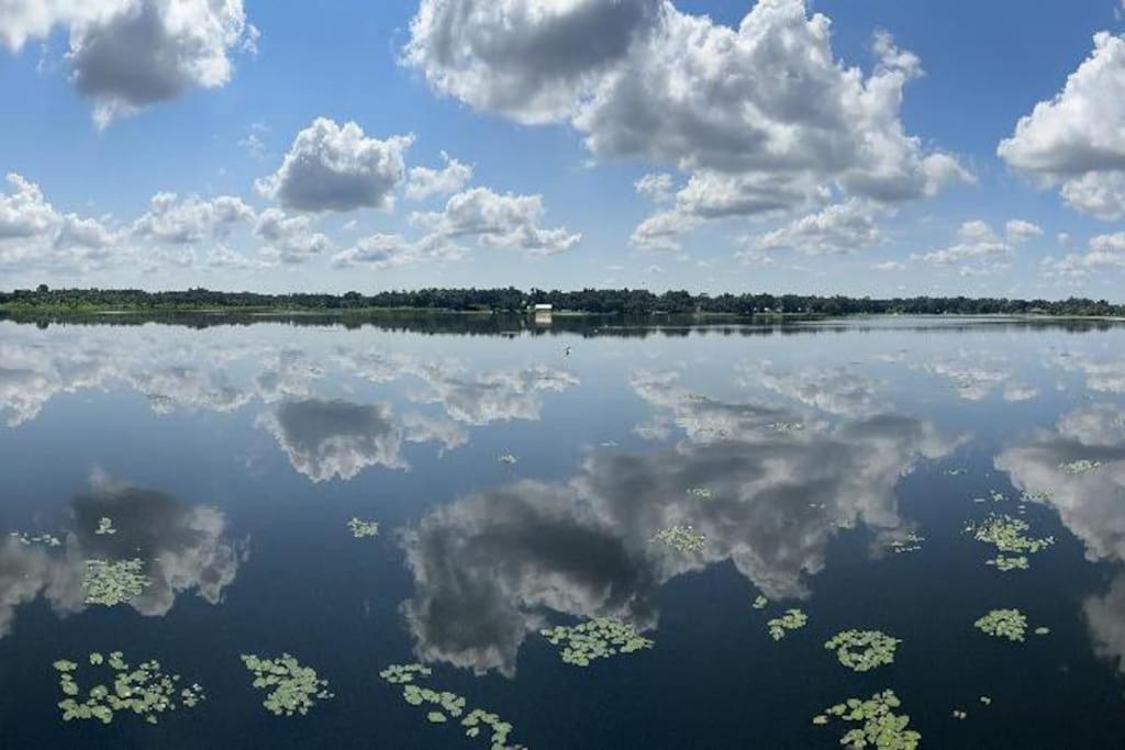Lake Valrico'S Camelot Court With Heated Pool & Access To Private Lake Buitenkant foto